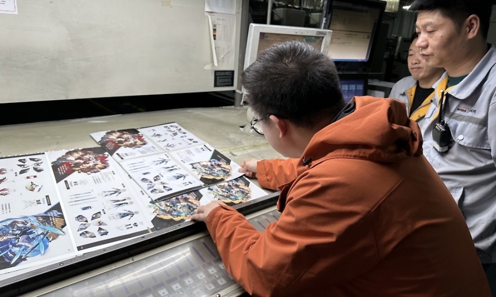 崩坏星穹铁道240万纪念册 带火上海出版业