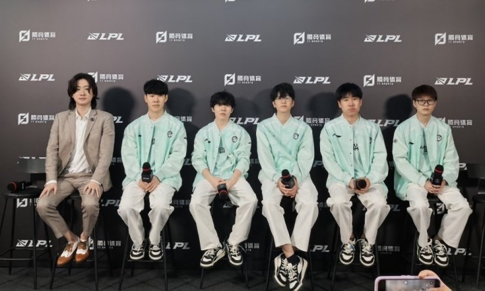 英雄联盟：BLG 2:0零封IG TheShy赛后道歉