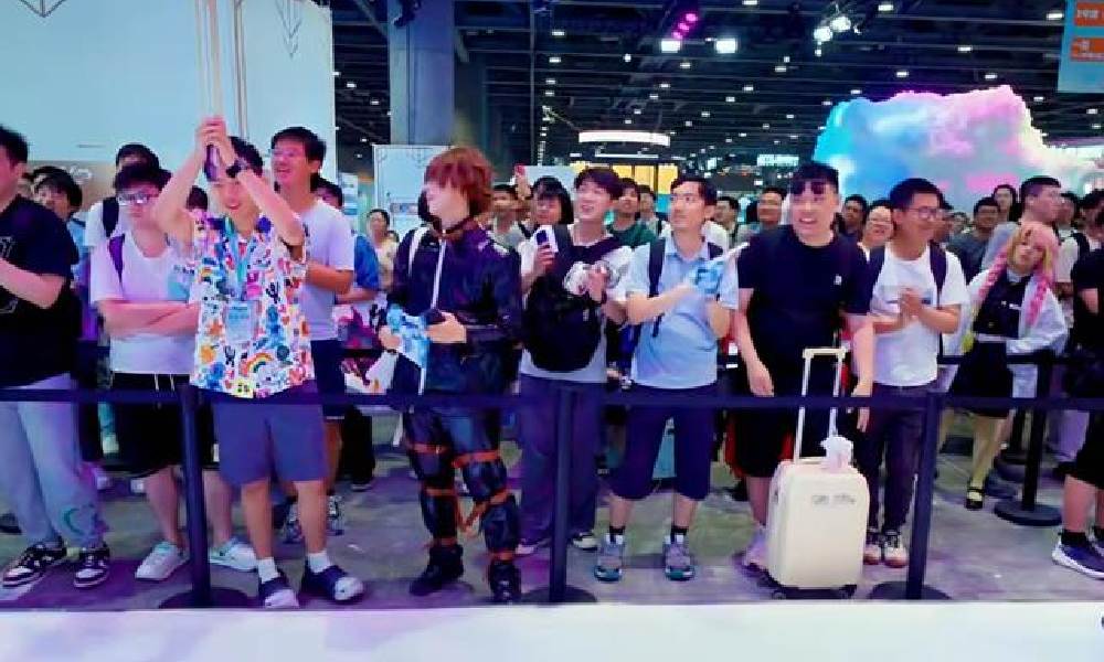 英雄联盟手游广州萤火虫漫展收官回顾视频发布