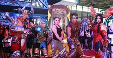 3D格斗手游《时空之刃》首测今日开启