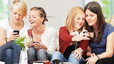 国外调查称女玩家占手游人数近六成