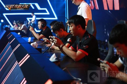 CFM超级联赛全明星赛落幕 携中信发CFer至尊卡