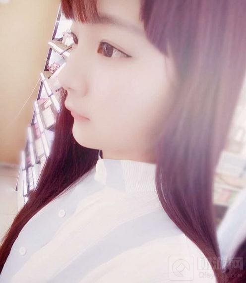 CF手游美眉零距离为你献上小可爱女神一枚