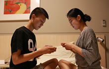 爱我请吐球 球球大作战AY战队诞生的爱情之花