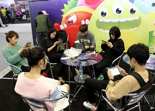 再登央视新闻 球球大作战金鹰电竞体育盛典