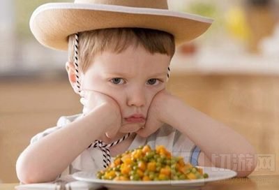 熊孩子玩球球大作战花掉3万多 究竟是怎么花的呢