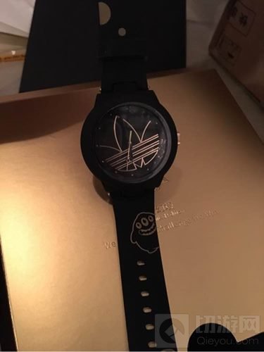 球球大作战三叶草手表怎么样 时光幻境实物图片