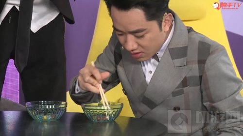 万圣节将来 王祖蓝再次来到球球大作战陪你过佳节