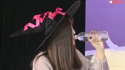 万圣节将来 王祖蓝再次来到球球大作战陪你过佳节