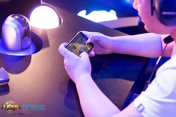 王者荣耀职业联赛KPL第三周精彩赛事对战回顾