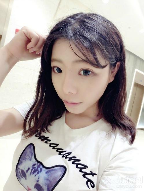 CF手游超级联赛总决赛打响 超级火线趴狂欢中