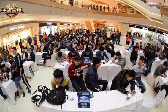 王者荣耀城市赛济南站战报 美女福利源源不断