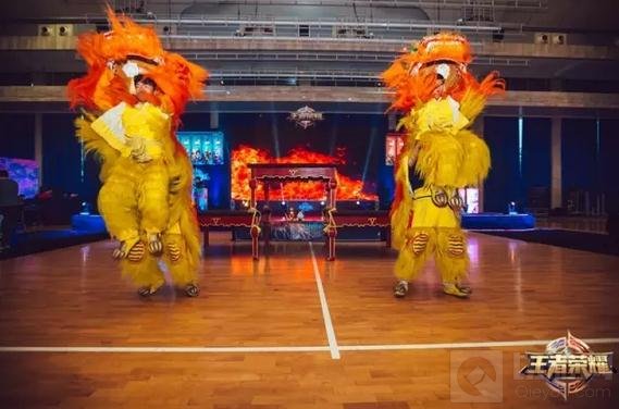 王者荣耀城市赛济南站战报 美女福利源源不断