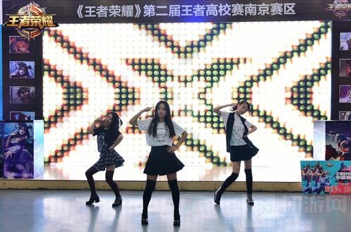 王者荣耀第二届校园赛南京站精彩对战回顾