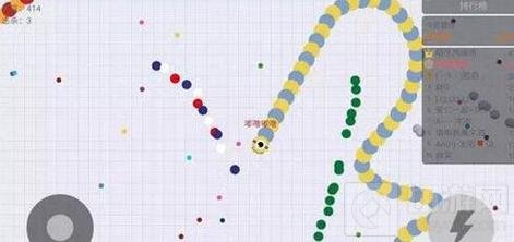 贪吃蛇大作战如何快速成长 发育技巧很简单