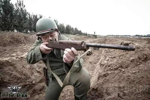 3D坦克争霸2携手军武重演战争 场面火爆似大片