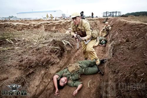 3D坦克争霸2携手军武重演战争 场面火爆似大片