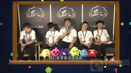 球球大作战JOKER夺冠后采访：年终决赛再拿冠军