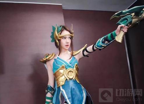 王者荣耀万圣节出现新CP 虞姬李白恩爱COS