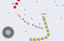 贪吃蛇大作战顺着吃光点技巧 发育战术解读