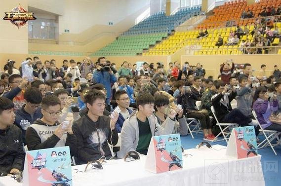 王者荣耀校园赛第三轮回顾 青春激战不散场