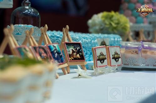 王者荣耀校园争霸赛入侵重庆 辣眼睛比赛开启