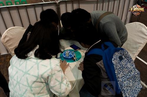 王者荣耀校园争霸赛入侵重庆 辣眼睛比赛开启