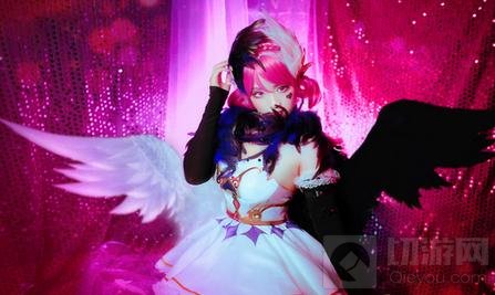 王者荣耀胸猛女神驾到 二次元诱惑女神忘川川