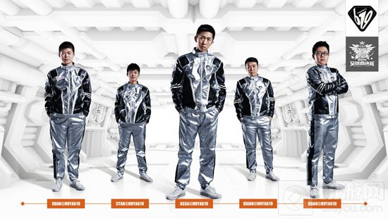 球球大作战战队太空服加身 最强勇士最终是谁