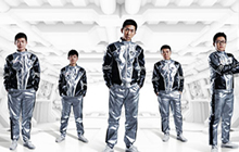 球球大作战全球赛战队宣传片上 太空服加身