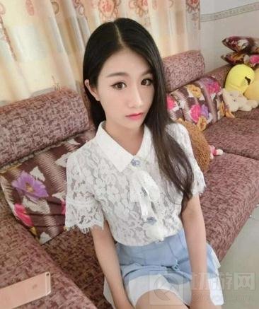 CF手游美眉零距离 资深老司机女神雪儿带你飞