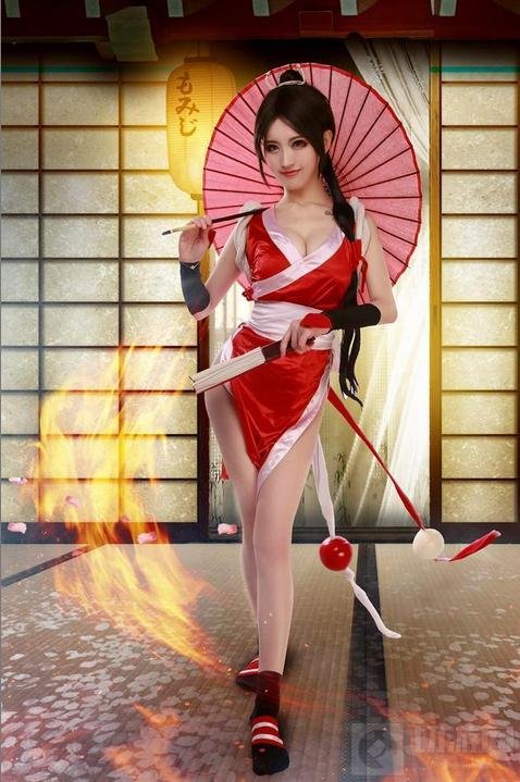 王者荣耀不知火舞喷血COS 最强肉感不知火舞