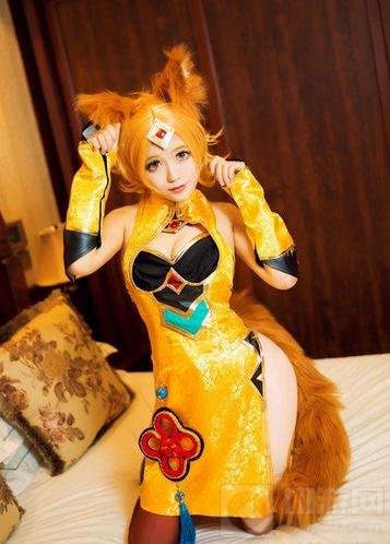 王者荣耀美女玩家COS妲己 狐女有心恋无可触