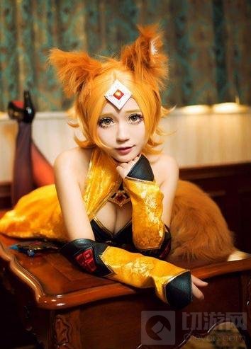 王者荣耀美女玩家COS妲己 狐女有心恋无可触王者荣耀美女玩家COS妲己 狐女有心恋无可触