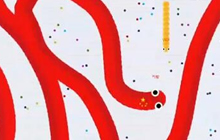 贪吃蛇大作战怎么沿着地图边缘包围小蛇视频