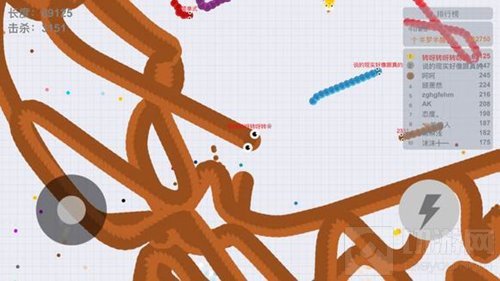 贪吃蛇大作战最新吃人方法 回眸一笑诱敌出洞