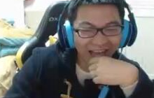 炉石传说会长睡地板 是秀恩爱还是直播家暴