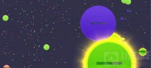 球球大作战四种技巧盘点 侧涨旋转分身交叉吐球