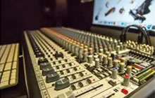 绯雨：从研发到测试 音乐外包不仅仅是按需定制