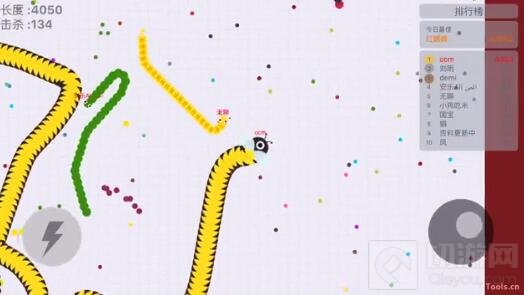 贪吃蛇大作战大神操作心得 助你快速发育壮大