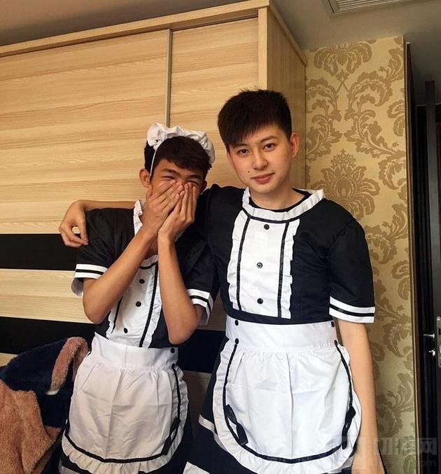 王者荣耀仙阁全队女装亮相 辰鬼女装依旧MAN