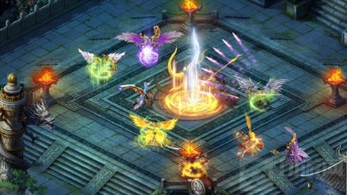 超神神器暴打野外 君临online塑造皇权最高者