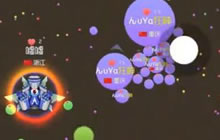 球球大作战狂神生存遇路人送球 一路连杀34血