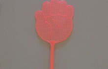 CF手游玩具苍蝇拍怎么样 苍蝇拍属性大揭秘