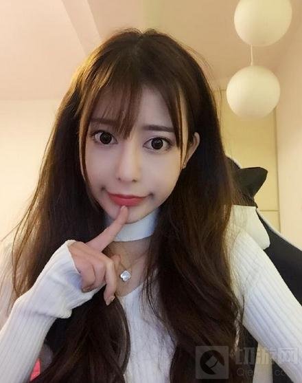 王者荣耀KPL解说兔牙资料 兔牙生活照分享