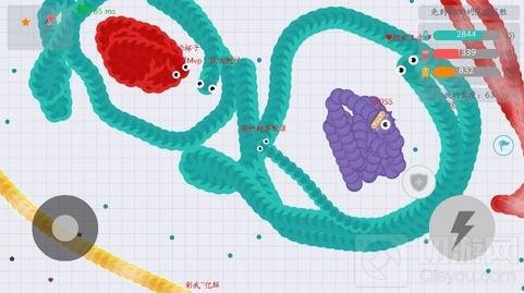 贪吃蛇大作战怎么围BOSS 排位围杀BOSS技巧