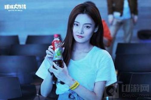 男孩纸快看过来 球球大作战漂亮小姐姐信息曝光