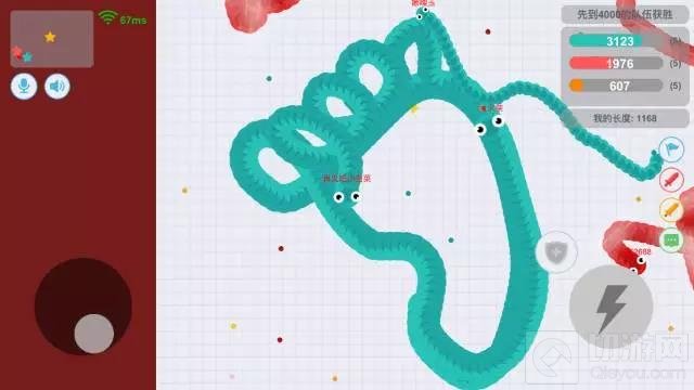 贪吃蛇大作战玩家蛇形写字秀 不为段位只为娱乐