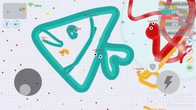 贪吃蛇大作战玩家蛇形写字秀 不为段位只为娱乐