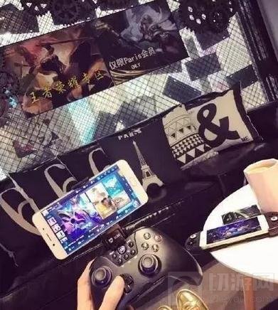 全国第一家手游网吧曝光 玩王者荣耀爽翻天